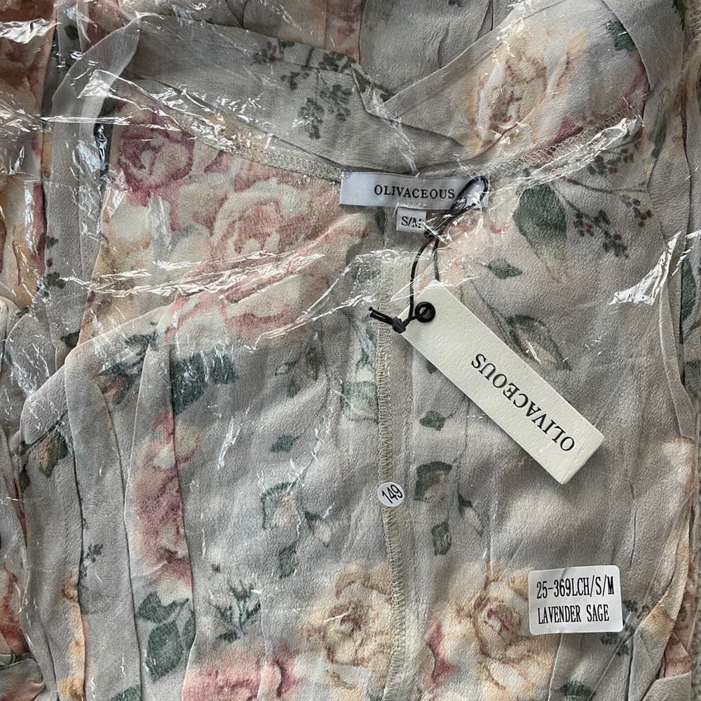 Olivaceous Floral Button Down Shirt - lavender cream and Sage S/M NWT - Picture 3 of 5